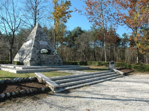 L’Isola dei Morti a Moriago della Battaglia